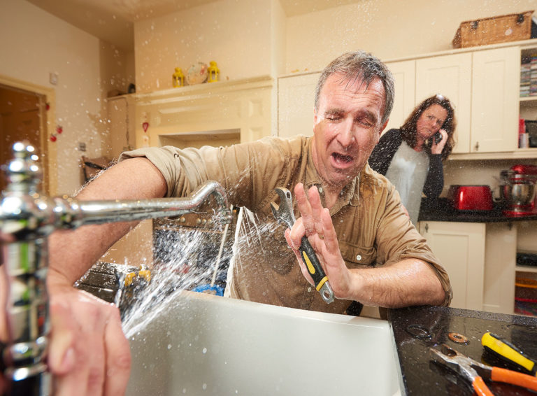 Top 10 signs you need to call a plumber  